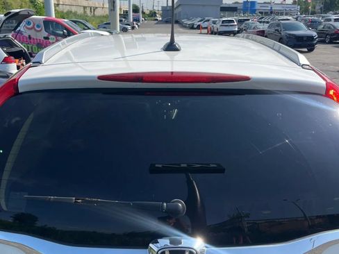 Used 2016 Honda CR-V Touring image 14