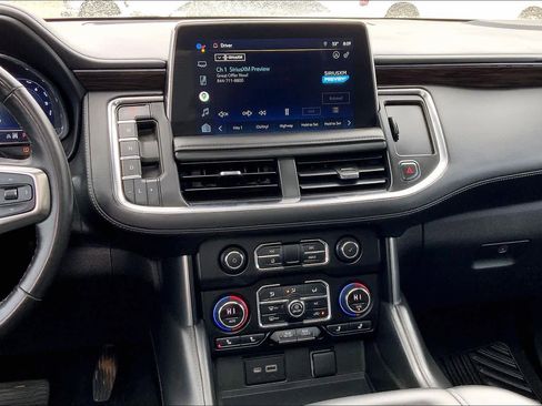 Used 2022 Chevrolet Tahoe Z71 w/ Luxury Package image 7