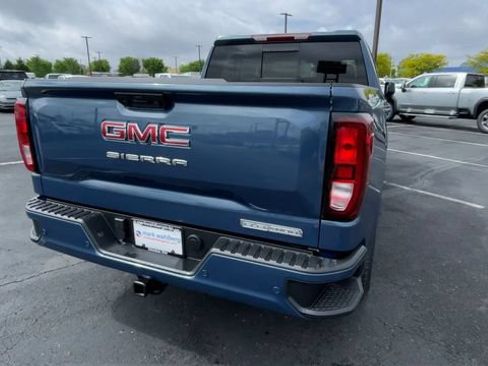 New 2026 GMC Sierra 1500 Elevation w/ Elevation Premium Package AWD/4WD image 9