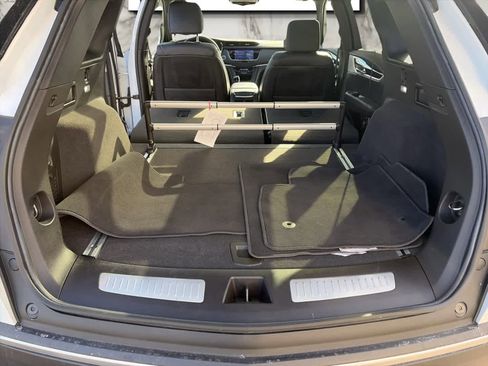 Used 2025 Cadillac XT5 Premium Luxury image 27