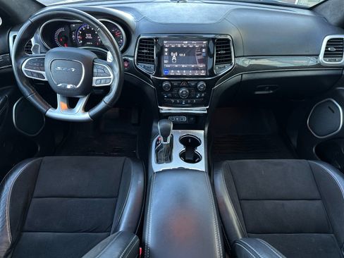 Used 2021 Jeep Grand Cherokee SRT image 12