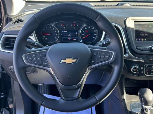 Used 2023 Chevrolet Equinox LT image 29