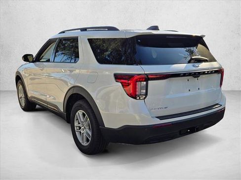 New 2026 Ford Explorer Active image 8