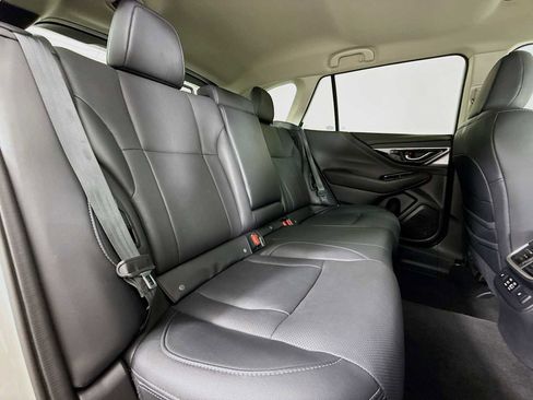 Used 2024 Subaru Outback Limited image 28