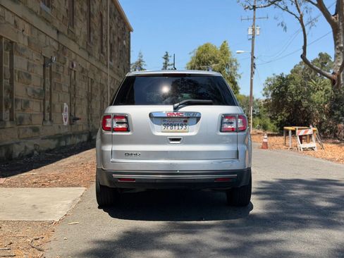Used 2017 GMC Acadia Limited SLT FWD image 4
