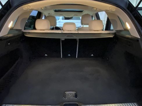 Used 2021 Mercedes-Benz GLC 300 4MATIC image 15