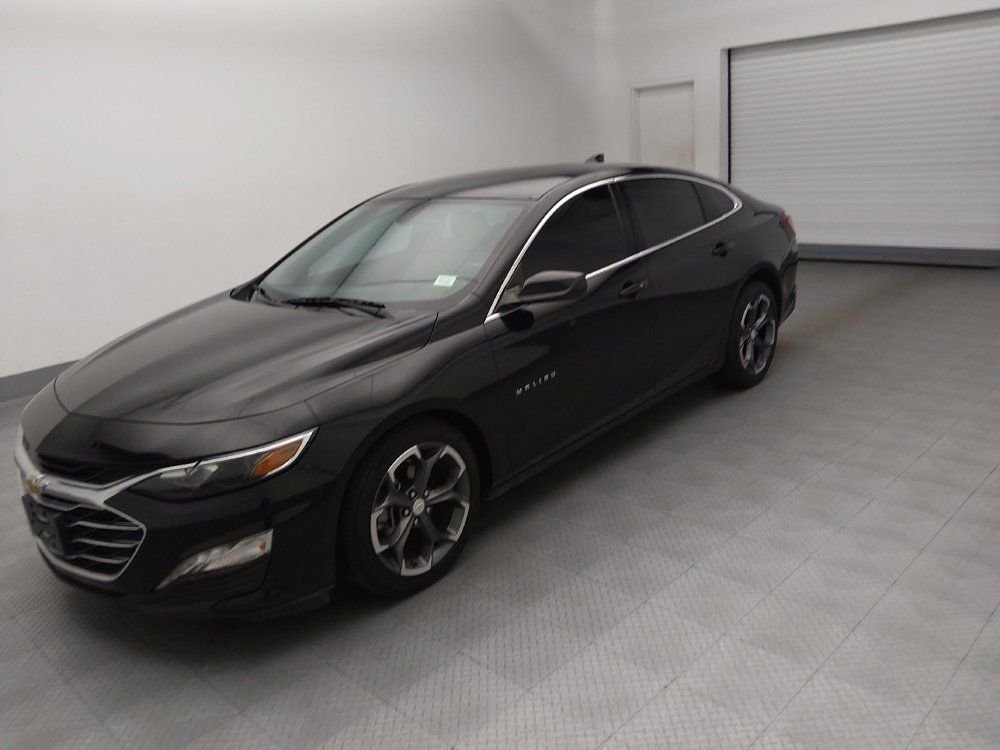Used 2022 Chevrolet Malibu LT FWD image 2