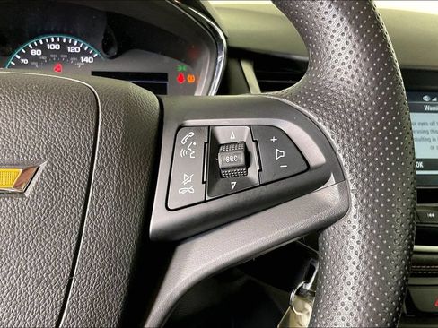 Used 2017 Chevrolet Trax LS FWD image 24