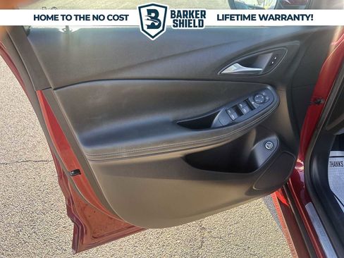 Used 2023 Buick Encore GX Select w/ Sport Touring Package image 21