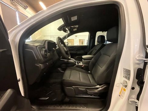 New 2026 Chevrolet Colorado Trail Boss AWD/4WD image 4