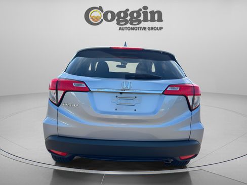 Used 2021 Honda HR-V EX image 4