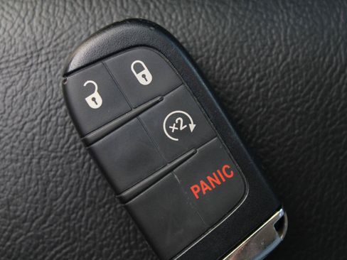 Used 2020 Jeep Compass Limited AWD/4WD image 15
