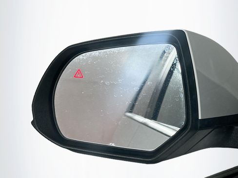 Used 2024 Hyundai Ioniq 5 SE RWD image 16