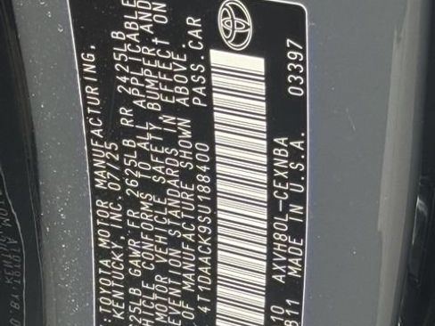 Used 2025 Toyota Camry LE FWD image 9