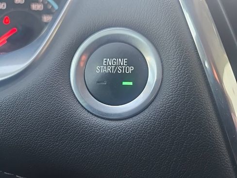 Used 2020 Chevrolet Traverse High Country FWD image 23