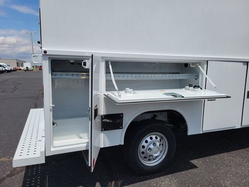 New 2026 Ford Transit 350 AWD image 12
