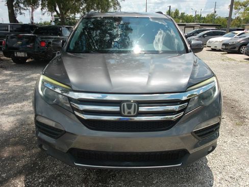 Used 2016 Honda Pilot Touring image 2