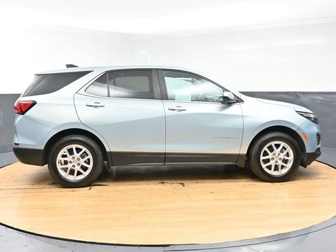 Used 2022 Chevrolet Equinox LT AWD/4WD image 8