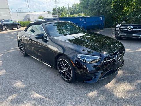 Used 2023 Mercedes-Benz E 450 4MATIC Cabriolet image 4