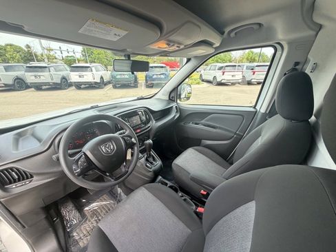 Used 2022 RAM ProMaster City Tradesman FWD image 8