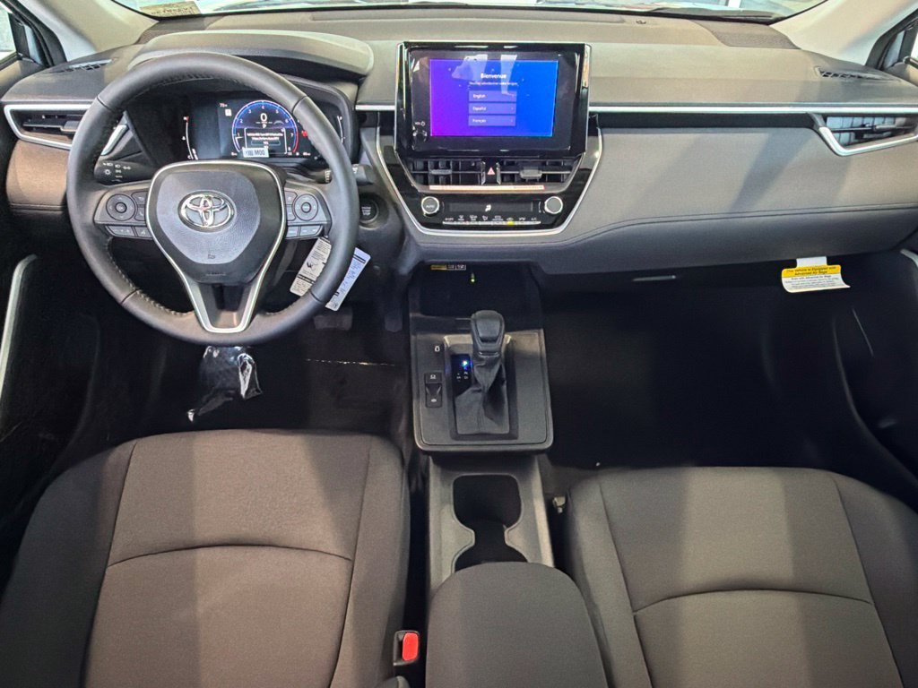 New 2026 Toyota Corolla Cross LE w/ Moonroof Package FWD image 28