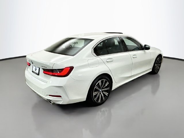 Used 2026 BMW 330i xDrive Sedan w/ Convenience Package AWD/4WD image 7