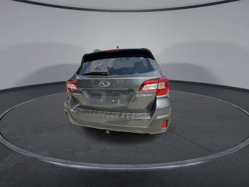 Used 2019 Subaru Outback 2.5i Limited AWD/4WD image 7