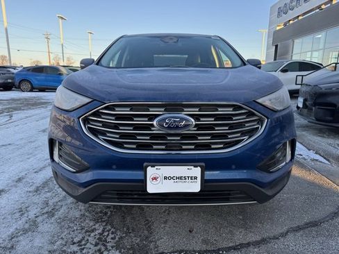 Certified 2022 Ford Edge Titanium w/ Class II Trailer Tow Package image 35
