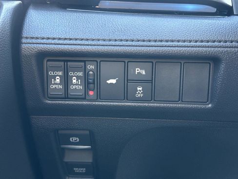 New 2026 Honda Odyssey Touring image 16