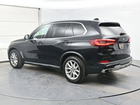 Used 2021 BMW X5 xDrive40i w/ Premium Package image 24
