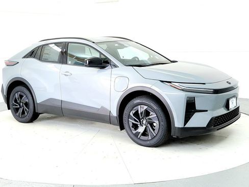 New 2026 Toyota C-HR AWD/4WD image 7