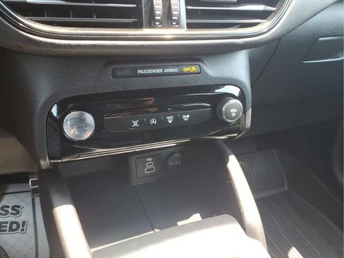 Used 2024 Ford Escape ST-Line w/ Tech Pack #1 AWD/4WD image 19
