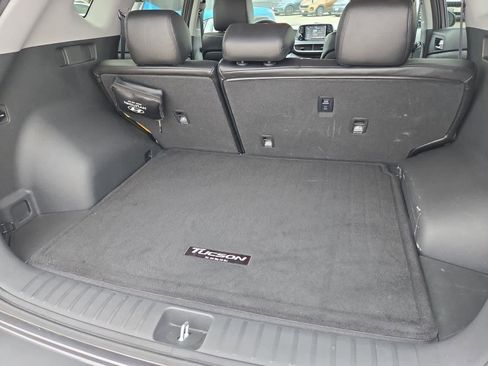 Used 2020 Hyundai Tucson Value w/ Cargo Package image 31