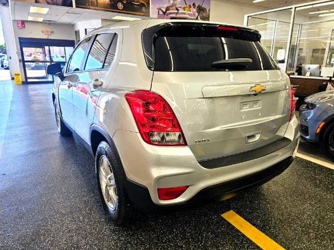Used 2020 Chevrolet Trax LS w/ Tint and Cruise Package image 6