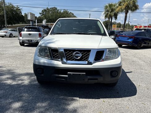 Used 2018 Nissan Frontier S image 8