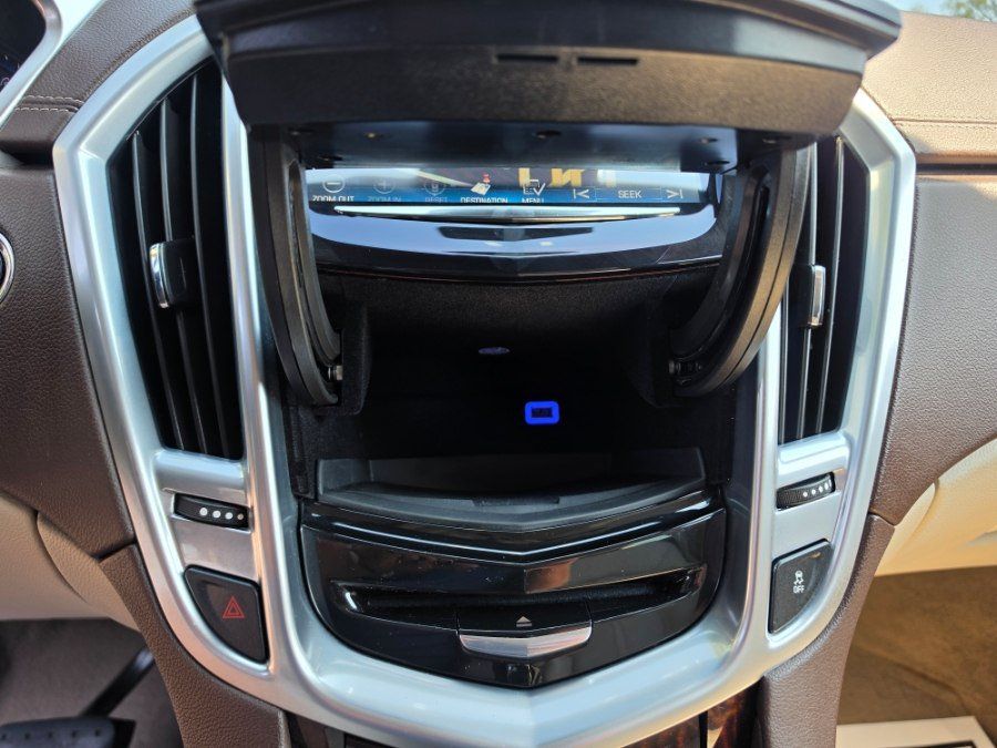 Used 2014 Cadillac SRX Luxury w/ Driver Awareness Package FWD image 19