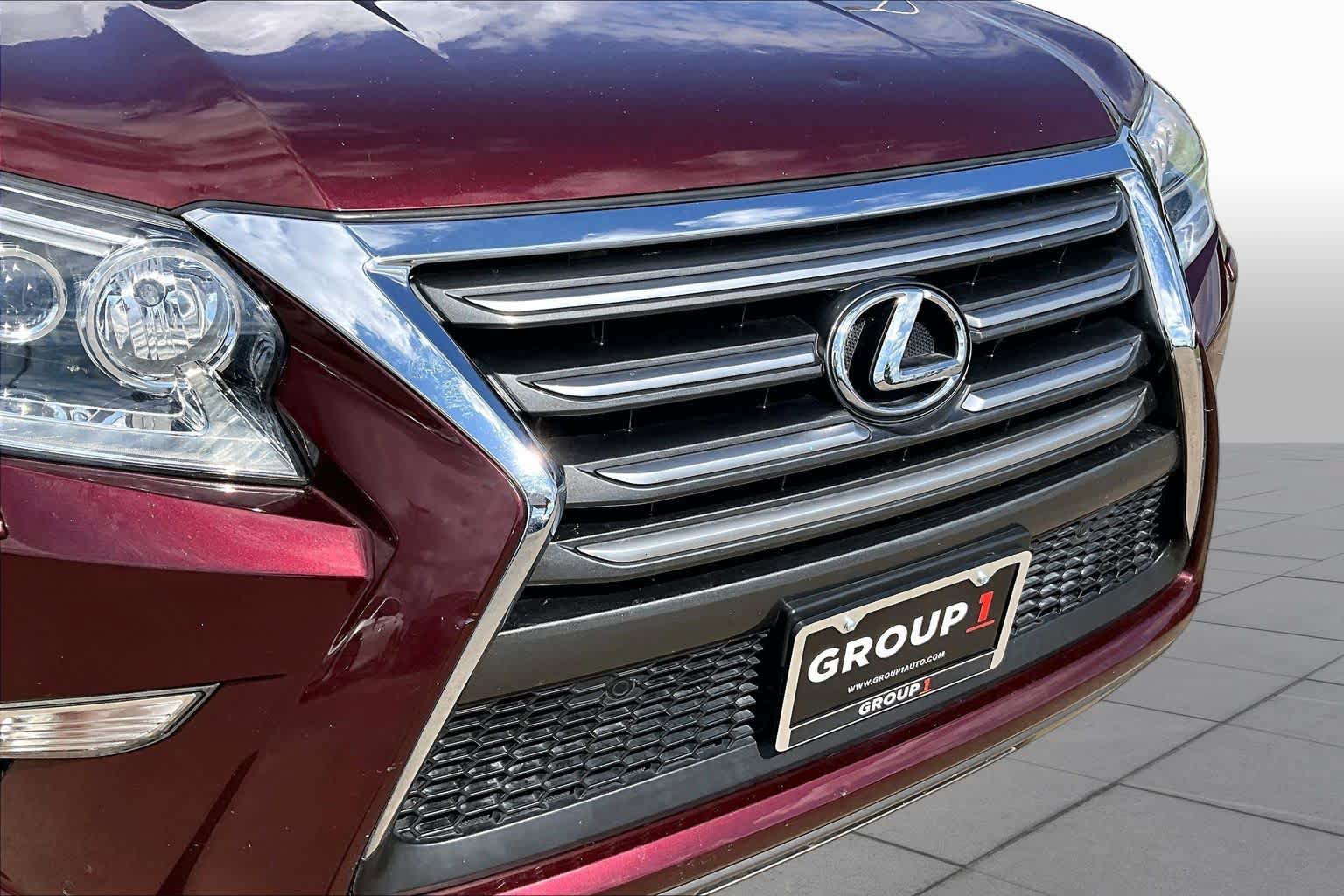 Used 2019 Lexus GX 460 Premium w/ Premium Package AWD/4WD image 26