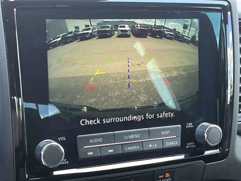 Used 2024 Nissan Frontier PRO-4X w/ Technology Package AWD/4WD image 21