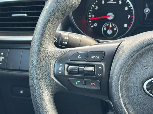 Used 2016 Kia Sorento AWD image 23