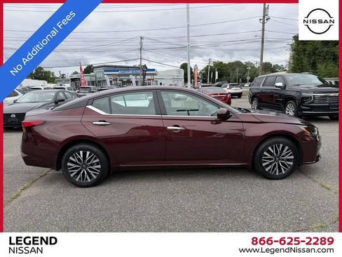 Certified 2023 Nissan Altima 2.5 SV AWD/4WD image 2