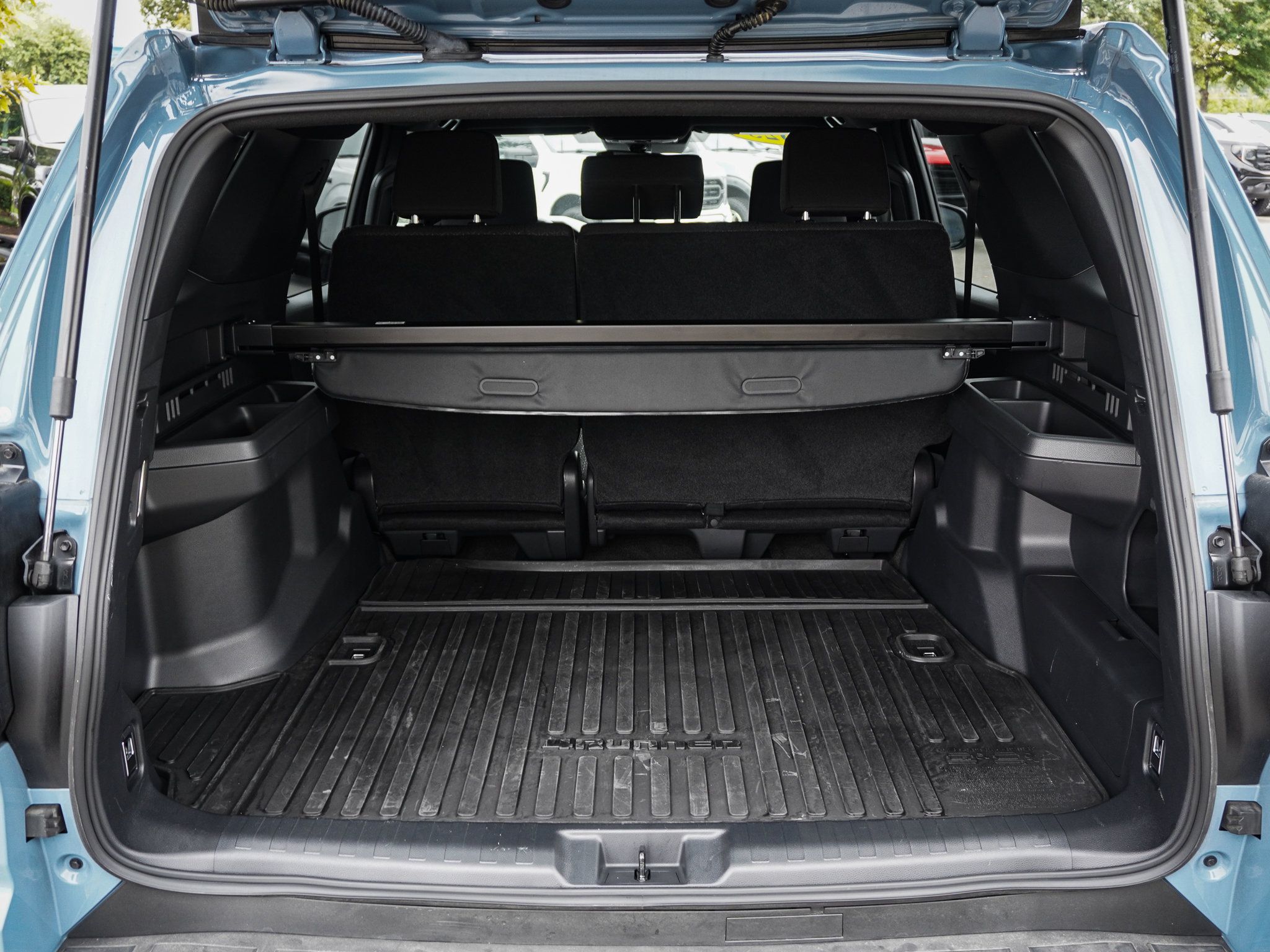 Used 2025 Toyota 4Runner SR5 RWD image 32