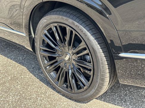 New 2026 Cadillac Vistiq Premium Luxury AWD/4WD image 12