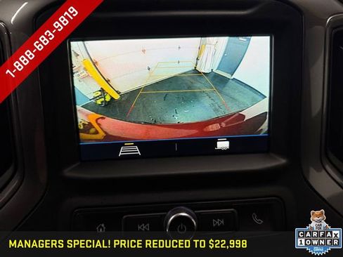 Used 2019 Chevrolet Silverado 1500 Custom w/ Custom Value Package AWD/4WD image 18