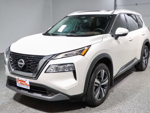 Used 2022 Nissan Rogue SL FWD image 32