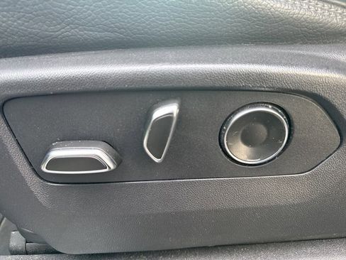 Used 2024 GMC Sierra 2500 Denali w/ Denali Reserve Package image 16