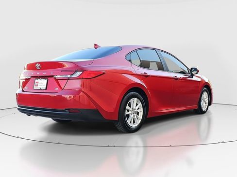 Certified 2025 Toyota Camry LE image 5