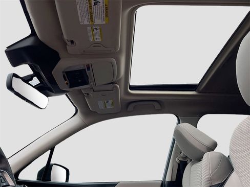 Used 2024 Subaru Forester Premium image 20