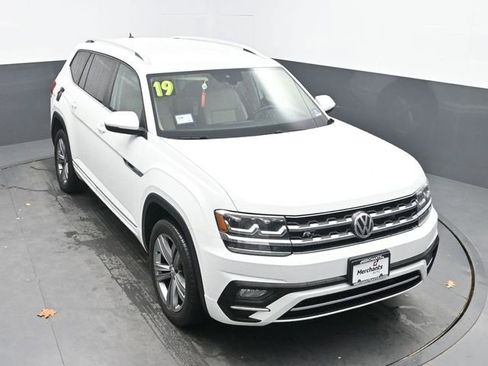 Used 2019 Volkswagen Atlas SE image 23