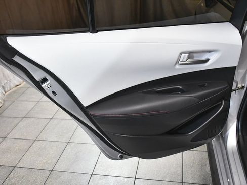 Used 2023 Toyota Corolla SE AWD/4WD image 11