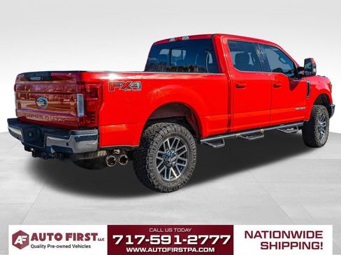 Used 2019 Ford F250 Lariat w/ Lariat Value Package image 3